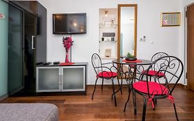 Central Luxury Apartment Xenia